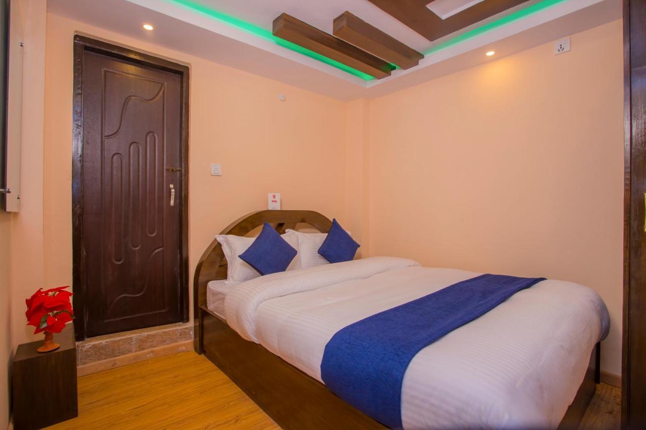 Oyo Hotel Antique Kutty Kathmandu Luaran gambar